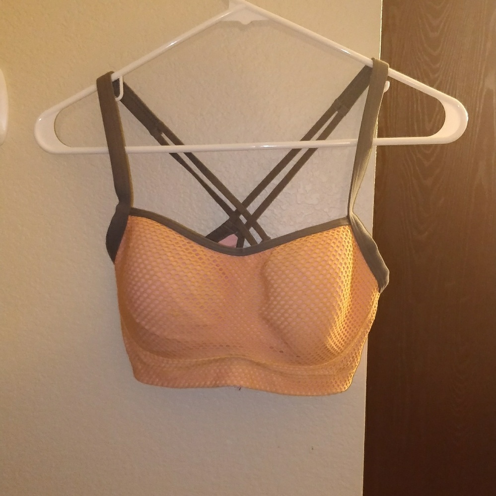 VS sport bra